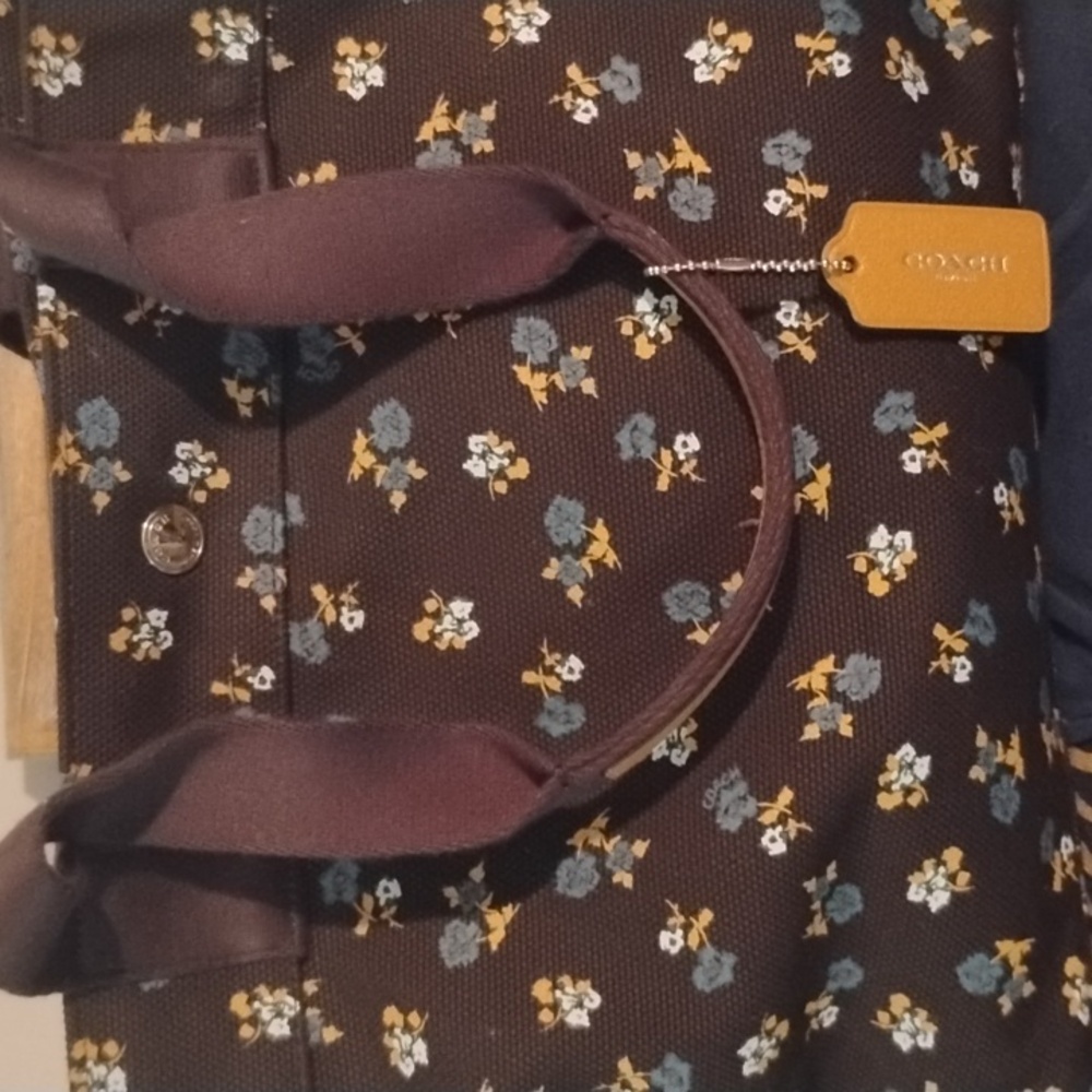 COACH TOTE